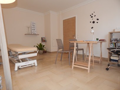 Camille Derbier - Ostéopathe Vence Massage Bien Etre Massage Bébé/Femmes enceintes, Ostéopathe à Vence