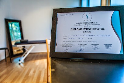 Jean Edouard Montmort - Osteopath OD, Ostéopathe à Lorient