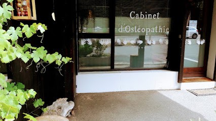 Erica Berra - Ostéopathe, Ostéopathe à Samoëns