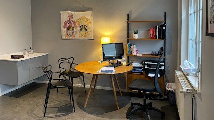 Lucie RENAUT Ostéopathe, Ostéopathe à Valognes