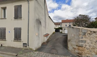 Élodie GORE, Ostéopathe à Viarmes