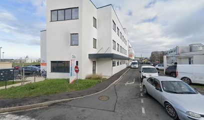 Laurie JAUFFRIT, Ostéopathe - Santé Féminine, Gynécologie, Fertilité, Grossesse, Post-accouchement, Pédiatrie, Sénologie, Ostéopathe à Puilboreau