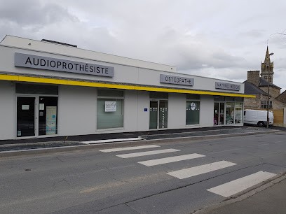 Ostéopathes CRIARD Antoine, LEBRUN-PUJANTE Jasmine et WILK Lou, Ostéopathe à Plancoët