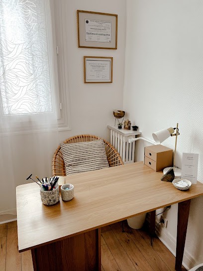 Candice Quillou, Ostéopathe à Charenton-le-Pont