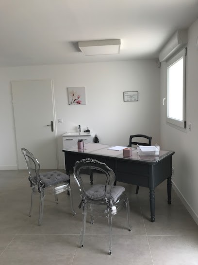 Shirley Charmes, Ostéopathe à Pérols