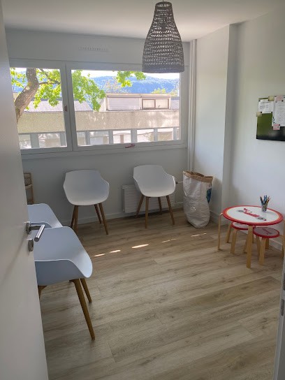 Marie BRUYERE, Ostéopathe à Seynod