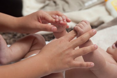 Ateliers Massage Bébé Avec Une Ostéopathe, Ostéopathe à Wattrelos