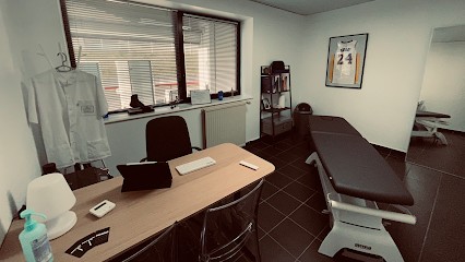 Eliott DELMOURE Ostéopathe D.O., Ostéopathe à L'Étrat