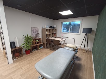 Josephine Le Morvan, Ostéopathe à Pontivy