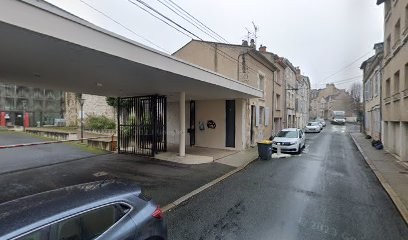 Broquereau Corinne, Ostéopathe à Poitiers