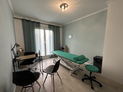 Romane Hagnéré, Ostéopathe à Noiseau