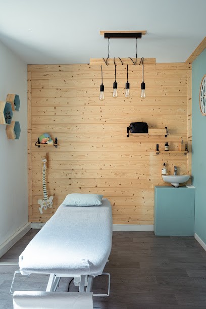 Tiphaine Vanier, Ostéopathe à Limours