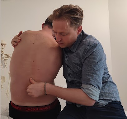 DEYZAC Olivier - Ostéopathe D.O., Ostéopathe à L'Herbergement