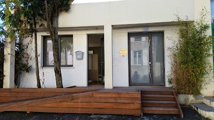 Justine RINEAU Ostéopathe D.O L'HOUMEAU, Ostéopathe à L'Houmeau