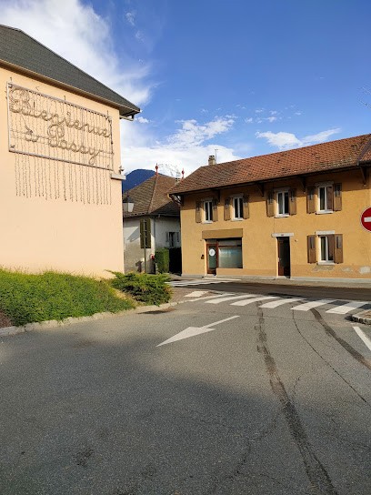 Adrien Legon Ostéopathe Passy 74 Ostéopathie Générale, Pédiatrique; Ostéopathie du sport , Acupressure, Ostéopathe à Passy