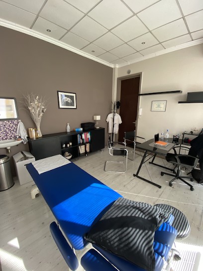 Lucas Becquet - Ostéopathe, Ostéopathe à Vallauris