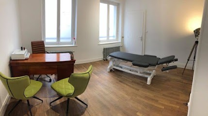 Aurélien COUTELAS, Ostéopathe à Charmes