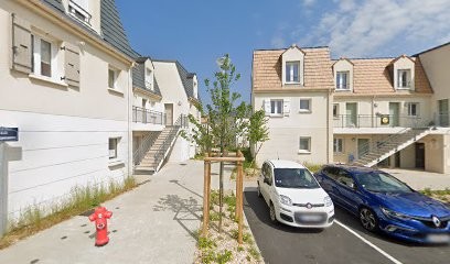 Camille Planchenot, Ostéopathe à Saclay