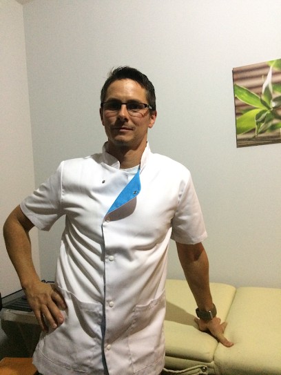 Fabrice Villate - Ostéothérapeute, Ostéopathe à Saint-Pierre-de-Chignac