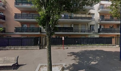 Clémence Déduit, Ostéopathe à Drancy