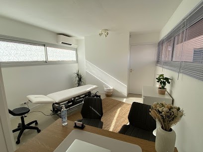 Clémence JULLIOT - Ostéopathe Saint-Laurent-Du-Var, Ostéopathe à Saint-Laurent-du-Var