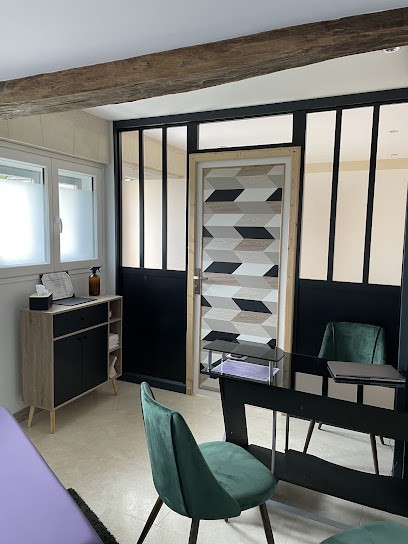 Dana Durecu - Ostéopathe D.O, Ostéopathe à La Croix-en-Touraine