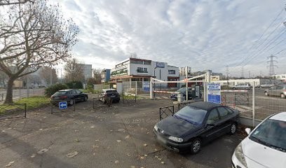 Asad Iqbal, Ostéopathe à Sarcelles