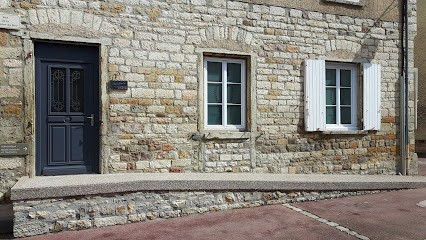 CÉCILE CAUDRON-ABY, Ostéopathe à Chasselay