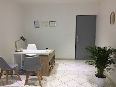 Inès Engerand Ostéopathe D.O., Ostéopathe à Fontaines-sur-Saône