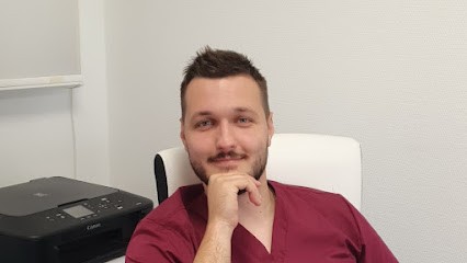 Maxence Pickaert, Ostéopathe à Alan