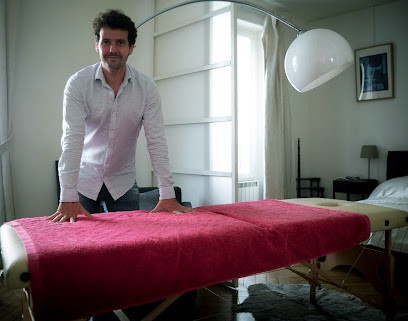 Damoiseau Pierre-Emmanuel, Ostéopathe, Ostéopathe à Diges