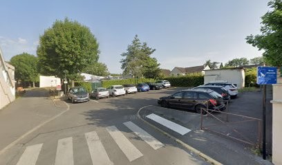 Paul Van Isacker Ostéopathe D.O., Ostéopathe à Osny