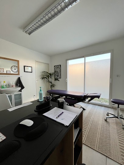 Hugo Seys - Ostéopathe D.O., Ostéopathe à Rouillac