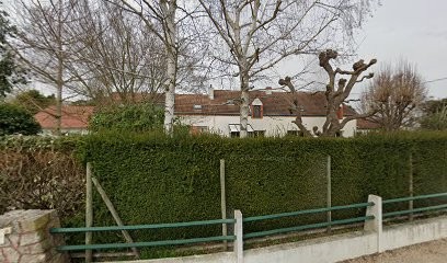 Pierre BOURNAT Osteopathe, Ostéopathe à Saint-Denis-en-Val