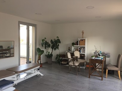 Marine EMERY OSTEOPATHE D.O, Ostéopathe à Châteauneuf-les-Martigues