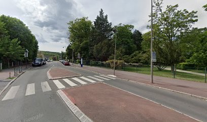 Cabinet D'ostéopathie Nisrine DEBBOUZE, Ostéopathe à Franconville