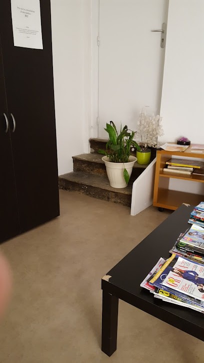 Mino Eloise Thuriane, Ostéopathe à Sainte-Foy-l'Argentière