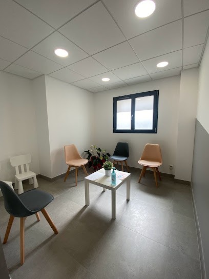 Aude LESCURE, Ostéopathe à Is-sur-Tille