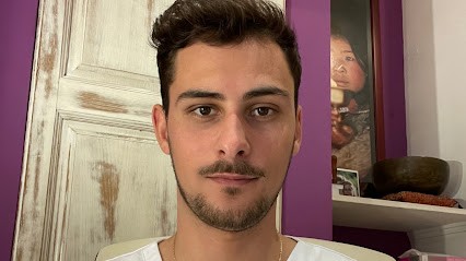 Hugo Messana, Ostéopathe à Montélimar