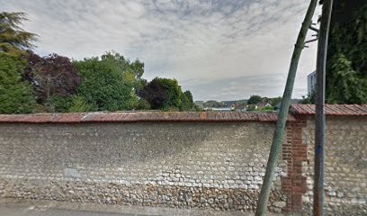 Marie Briault- Ostéopathe, Ostéopathe à Louviers