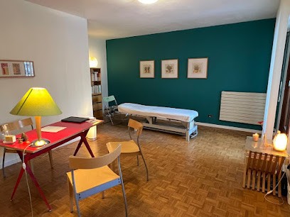 Drobinsky Stoppa Isabelle, Ostéopathe à Suresnes