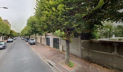 Dmitrieff Lucile, Ostéopathe à Créteil