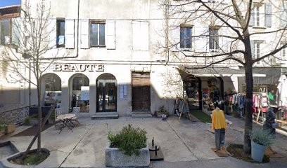 Janin-reynaud Karen, Ostéopathe à Forcalquier