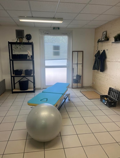 Cabinet D'ostéopathie Louise Perret, Ostéopathe à Pralong