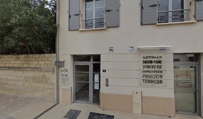 Delphine Simian, Ostéopathe à Vallabrègues