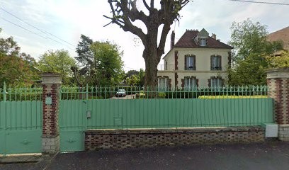 Chanoine De Boyer Marie, Ostéopathe à Chantilly