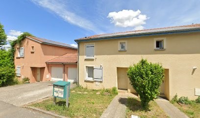 Lara Nathalie, Ostéopathe à Vienne