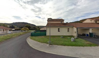 THOMAZET Marine, Ostéopathe à Vézac