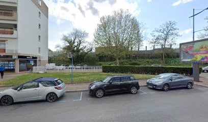 CAMILLE DE FROMONT Ostéopathe DO, Ostéopathe à Mandelieu-la-Napoule