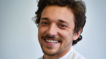 Enzo Marchei Ostéopathe D.O, Ostéopathe à Peymeinade